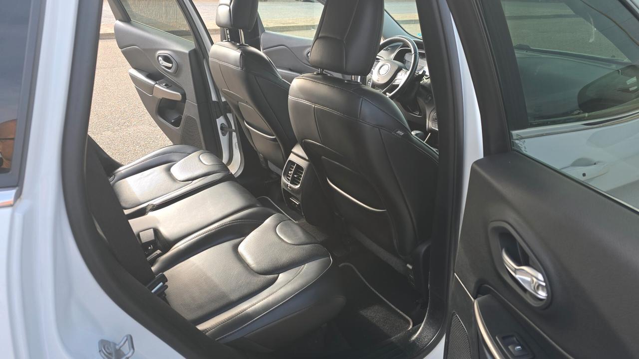 Jeep Cherokee 2.2 Mjt Limited