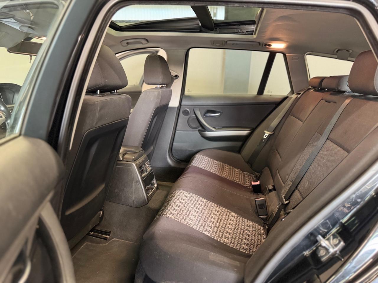 Bmw 320 320d cat Touring Attiva