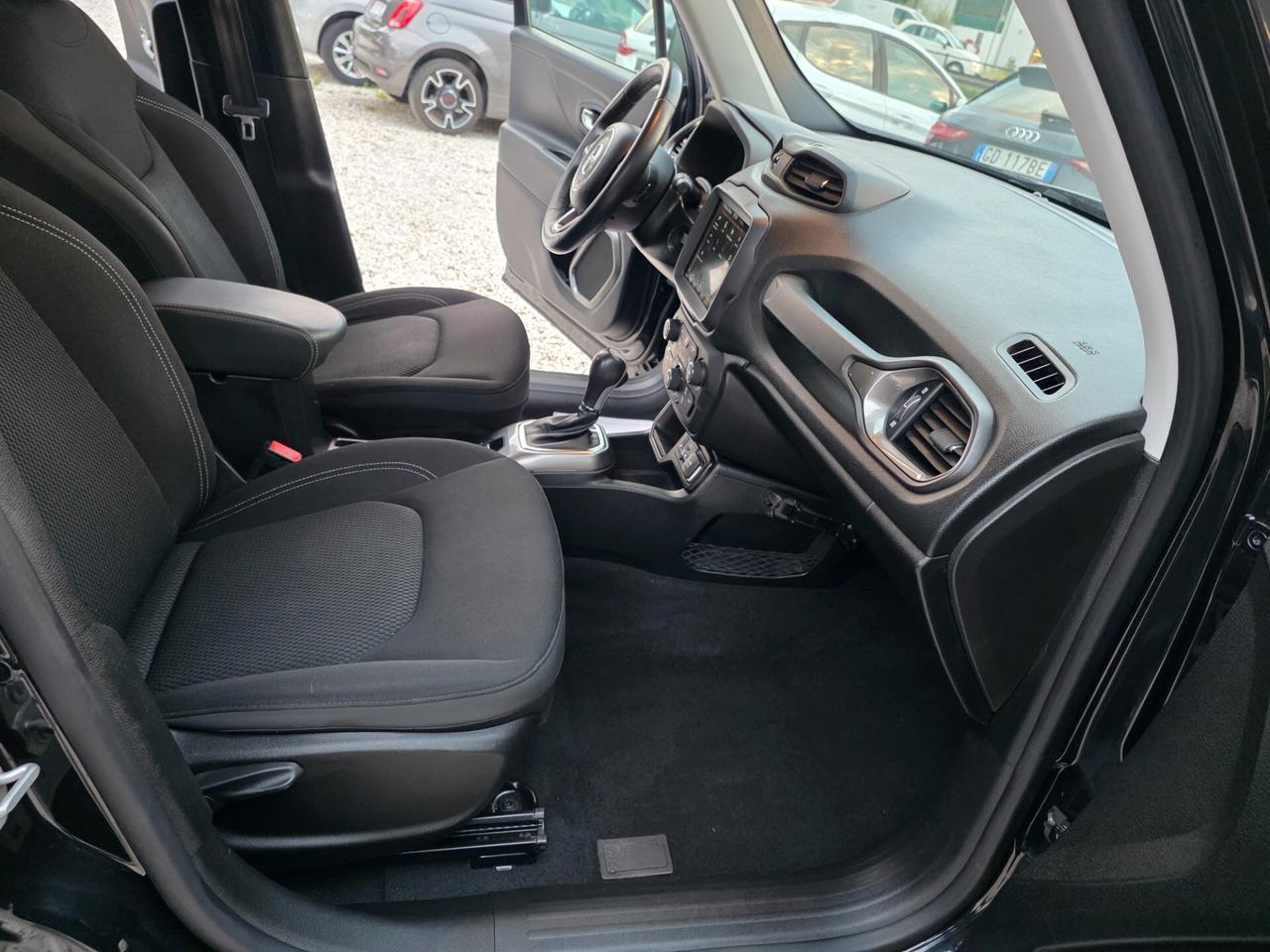 Jeep Renegade 1.3 T4 DDCT Limited