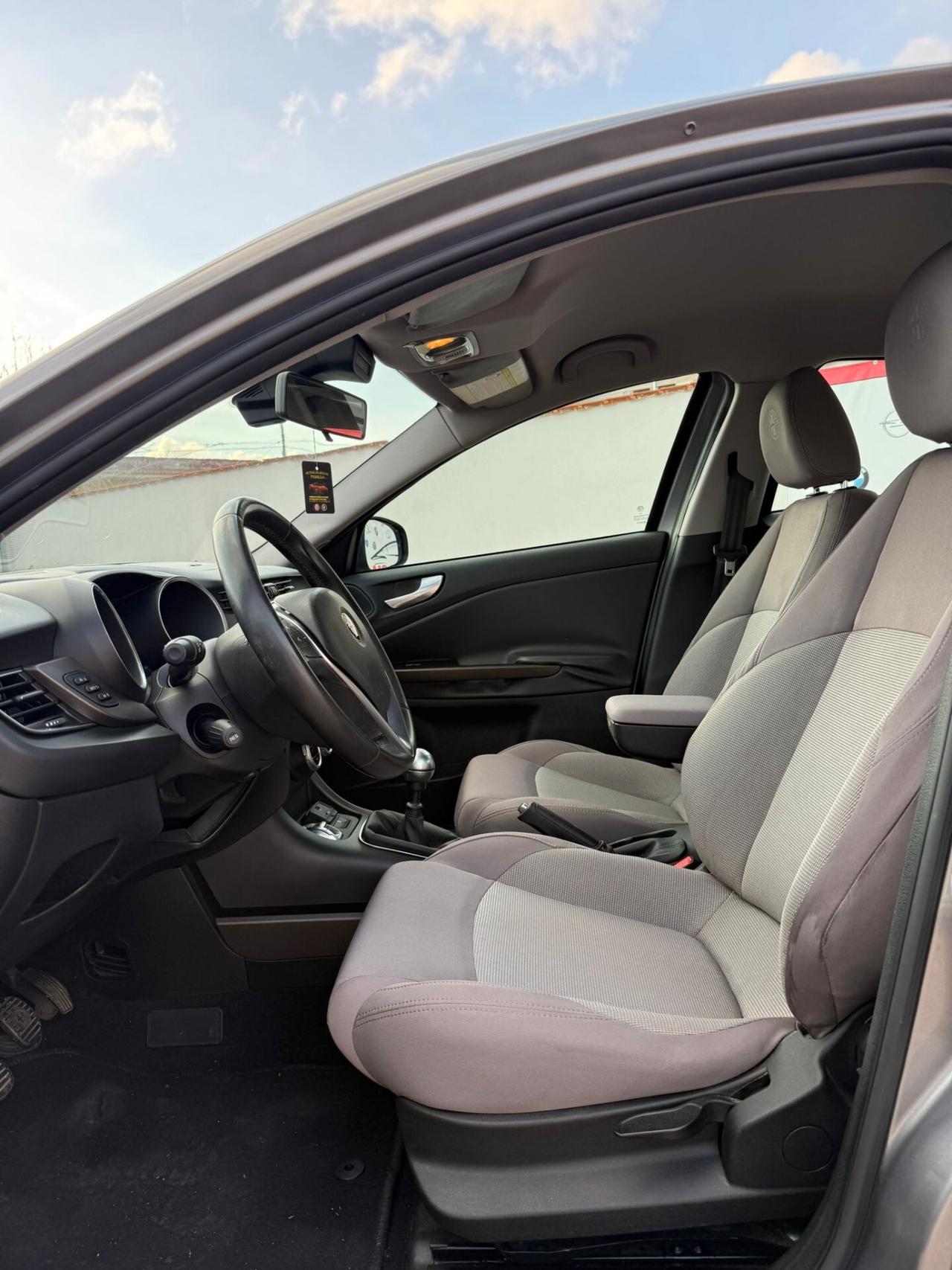 Alfa Romeo Giulietta 1.4 Turbo 120 CV GPL Progression