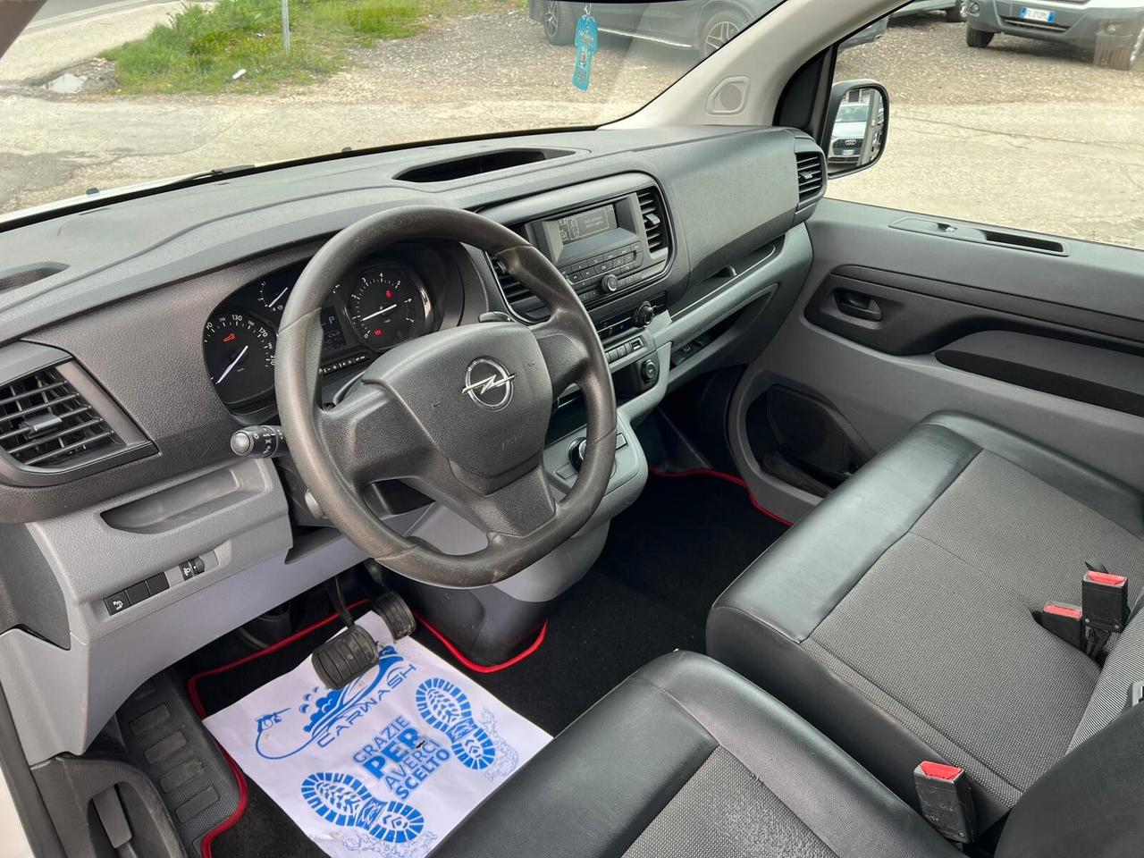 Opel Vivaro 2.0 120cv - automatico