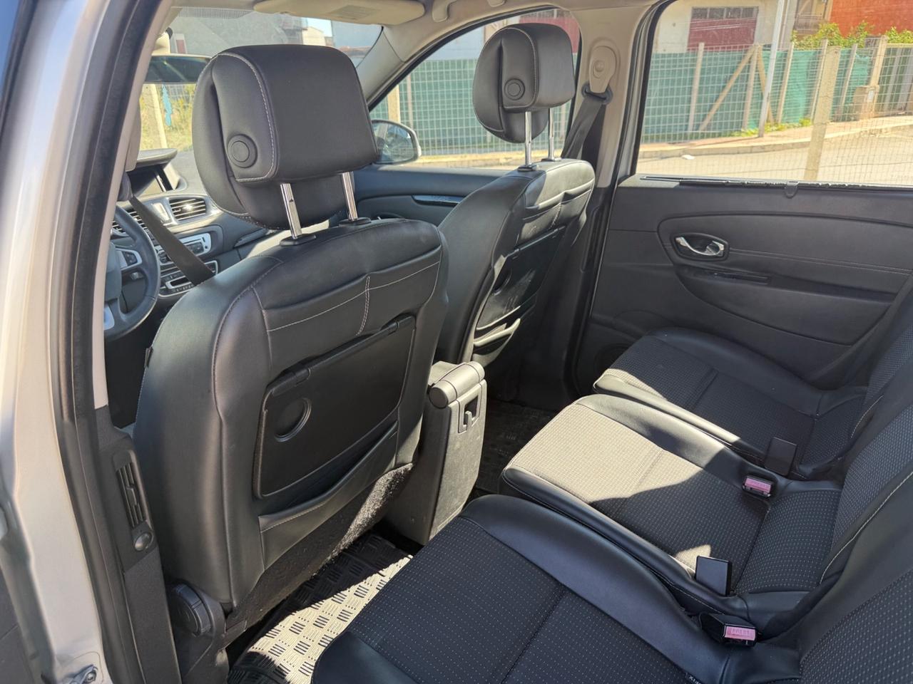 Renault Scenic Scénic XMod 1.5 dCi 110CV EDC Live