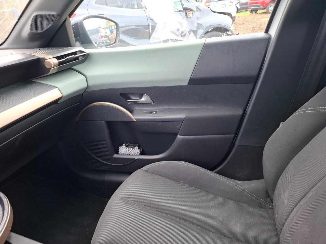 LANCIA YPSILON 2025 IBRIDA SINISTRATA 6000KM