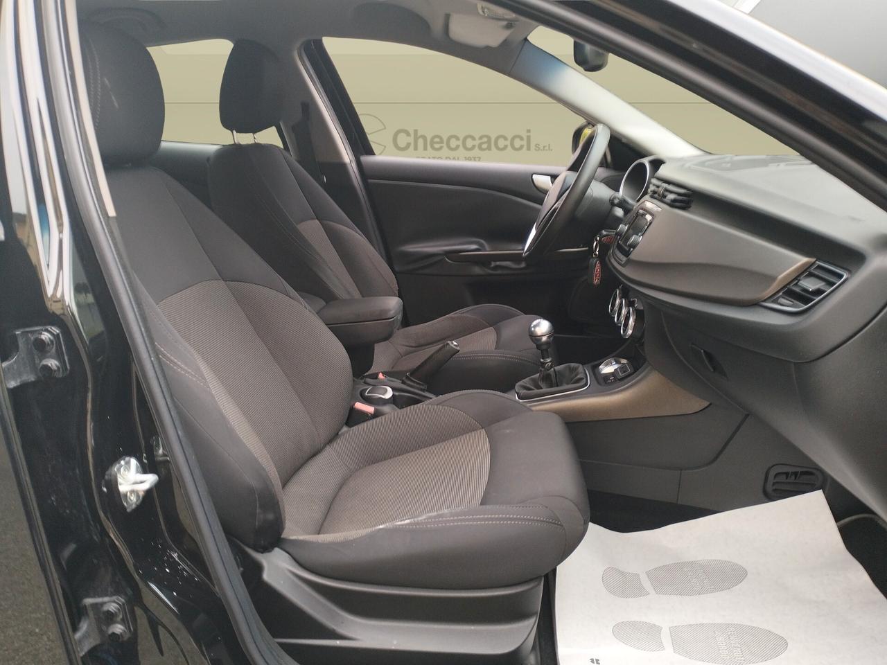 Alfa Romeo Giulietta 1.6 JTDm-2 120 CV Distinctive