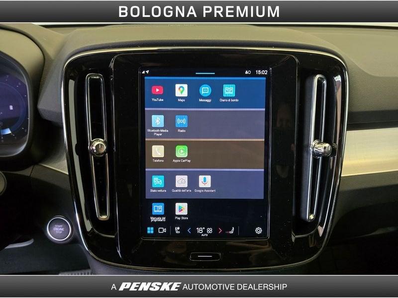 Volvo XC40 B3 automatico Plus Dark