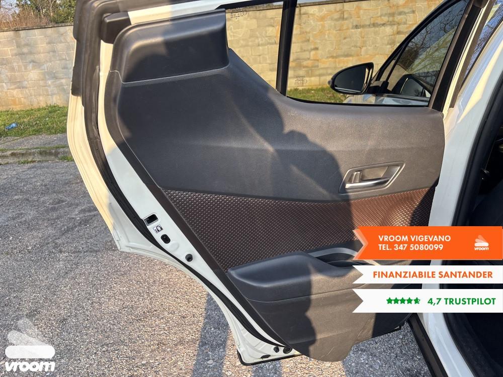 TOYOTA C-HR (2016-2023) C-HR 1.8 Hybrid E-CVT L...