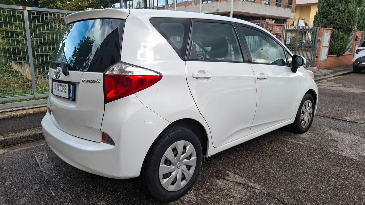 Toyota Verso-S 1.3 MT Style