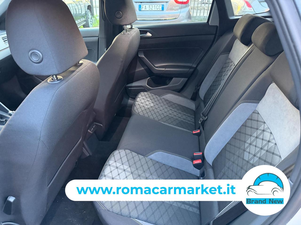 Volkswagen Taigo 1.0 tsi R-Line 110cv KM CERTIFICATI