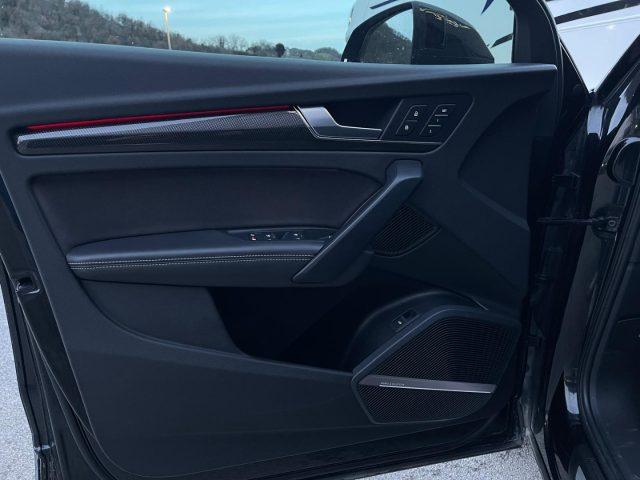 AUDI SQ5 SPB TDI quattro sportback SQ5 CARBON PACK 22"