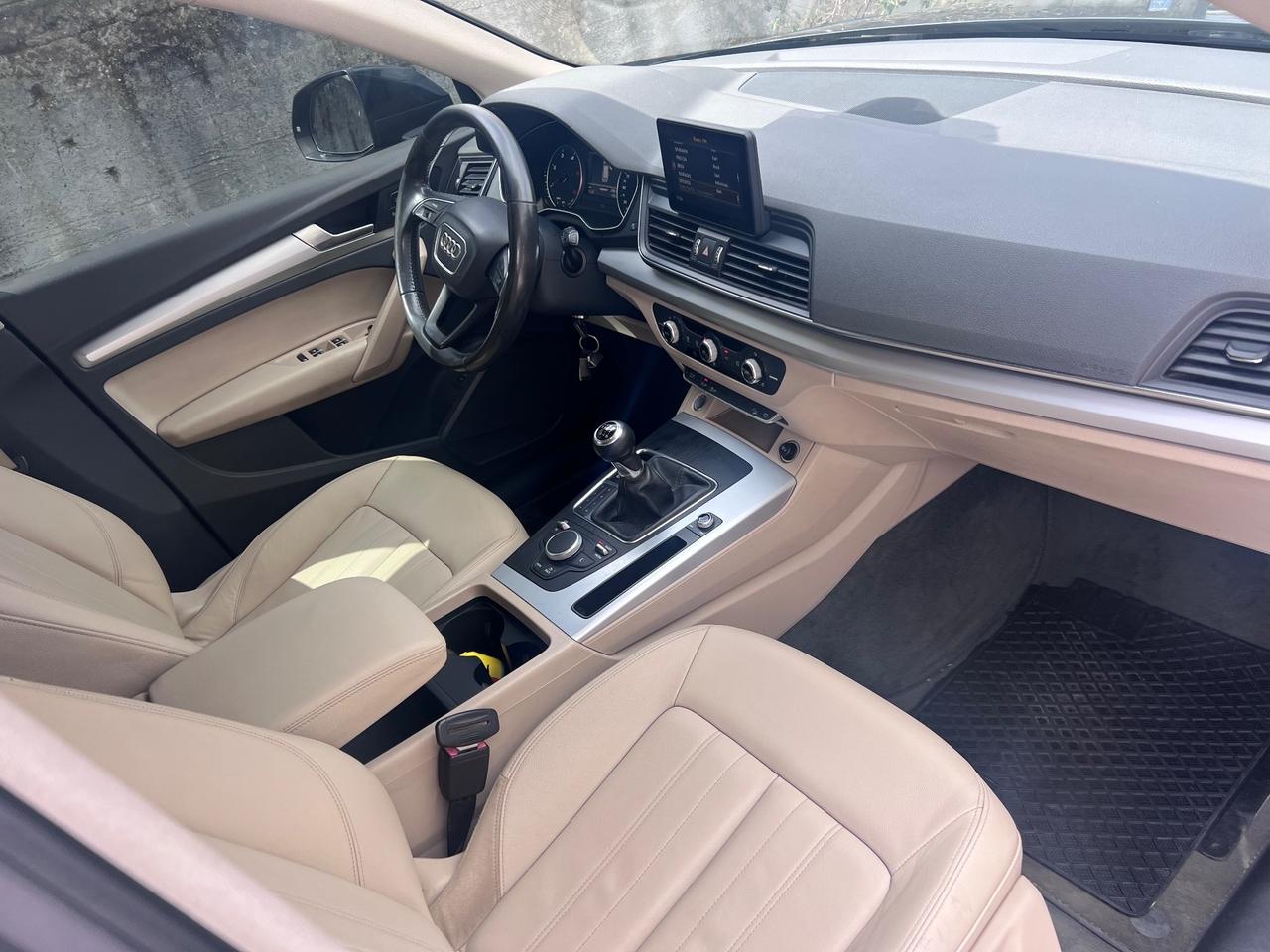 Audi Q5 2.0 TDI 150 CV Business Sport Blockshaft/Bixenon