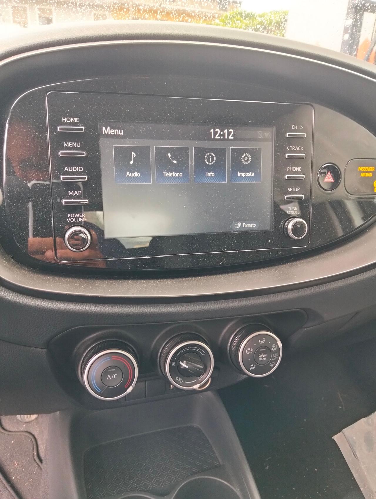 Toyota Aygo X 1.0 Benzina 72cv 2022 SINISTRATA