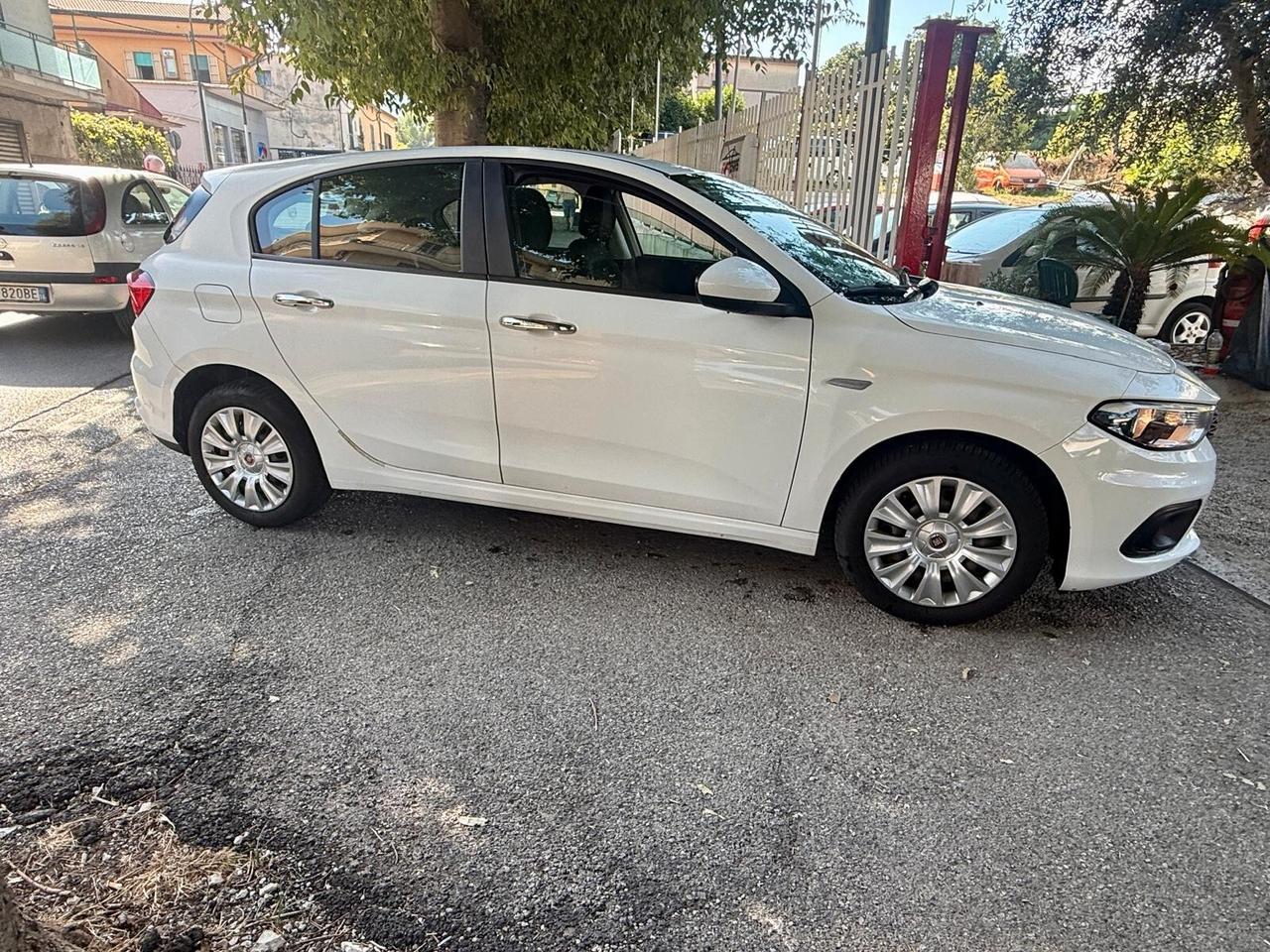 Fiat Tipo 1.4 4 porte Easy