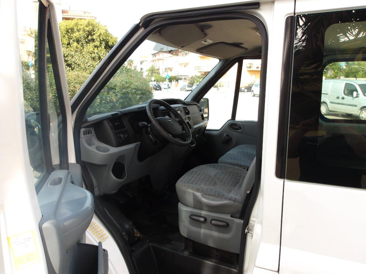 Ford Transit 2.2 TDCI FT 300K 9 POSTI