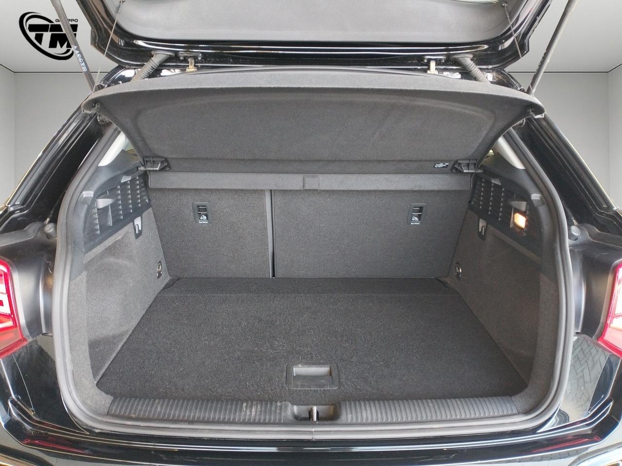 Audi Q2 30 TFSI Business