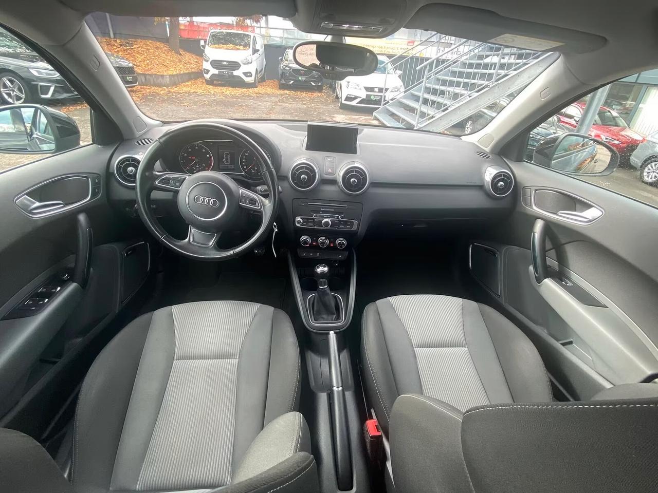 Audi A1 SPB 1.0 TFSI BOSE-CLIMA OK NEOAPATENTATI