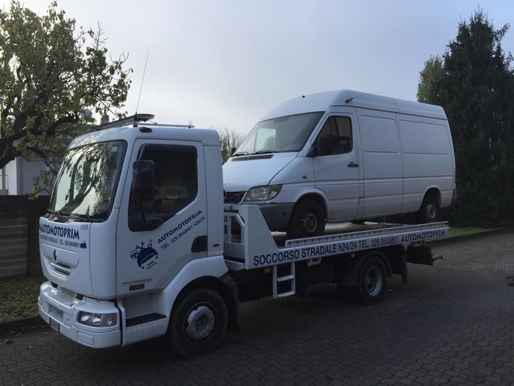 Renault Trucks Midlum Carro attrezzi