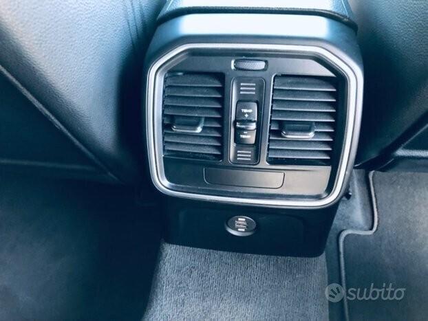 PORSCHE Macan 2.0T BIANCA 252 CV-PELLE