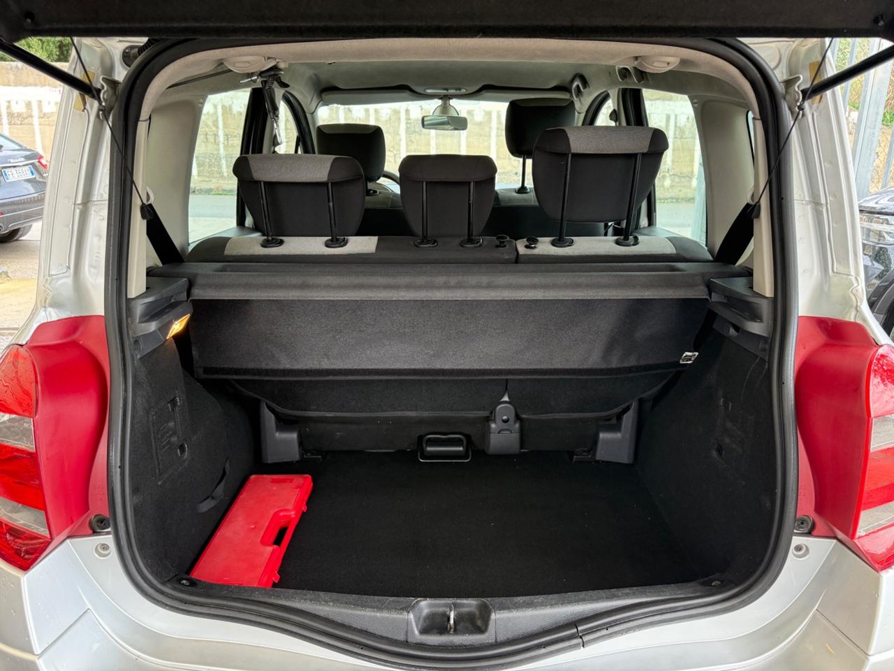 Renault Modus Grand 1.5 dCi 85CV Dynamique