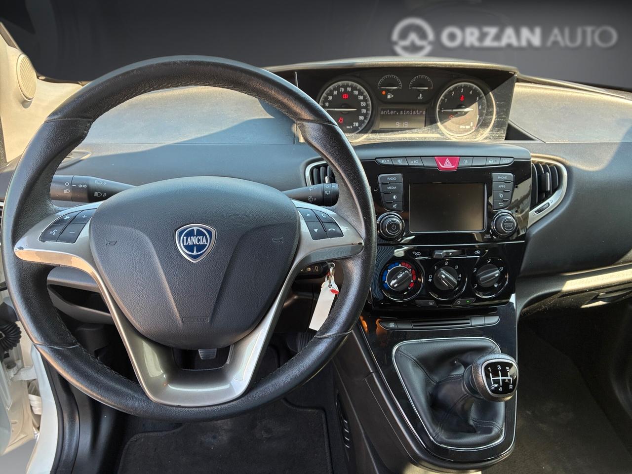 Lancia Ypsilon 1.2 69 CV 5 porte Gold CELL VENDITE 3491558563 - 3478673115