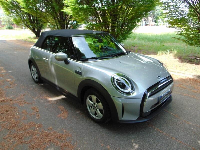 MINI Mini Cabrio (F57) Mini 1.5 Cooper Essent...