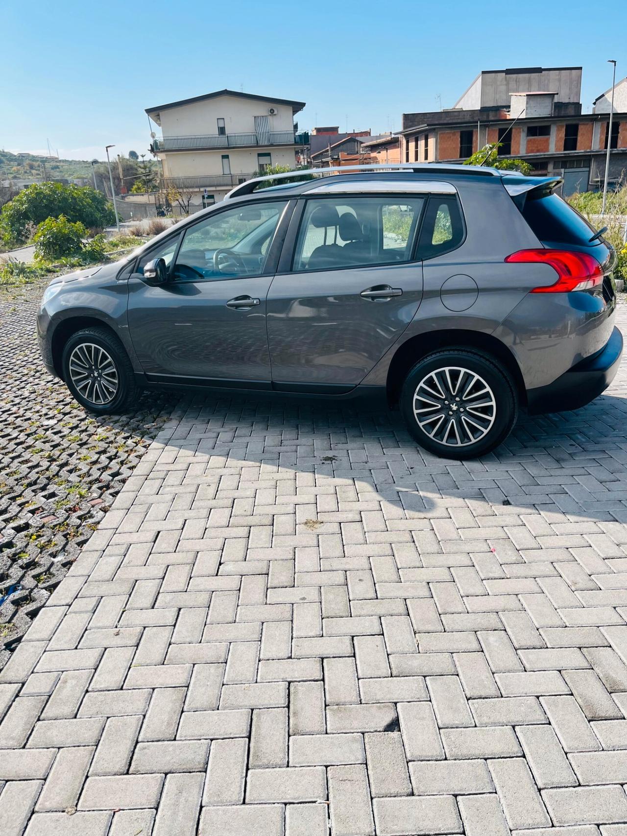 Peugeot 2008 1.6HDI PARI AL NUOVO CHIAMA 2016