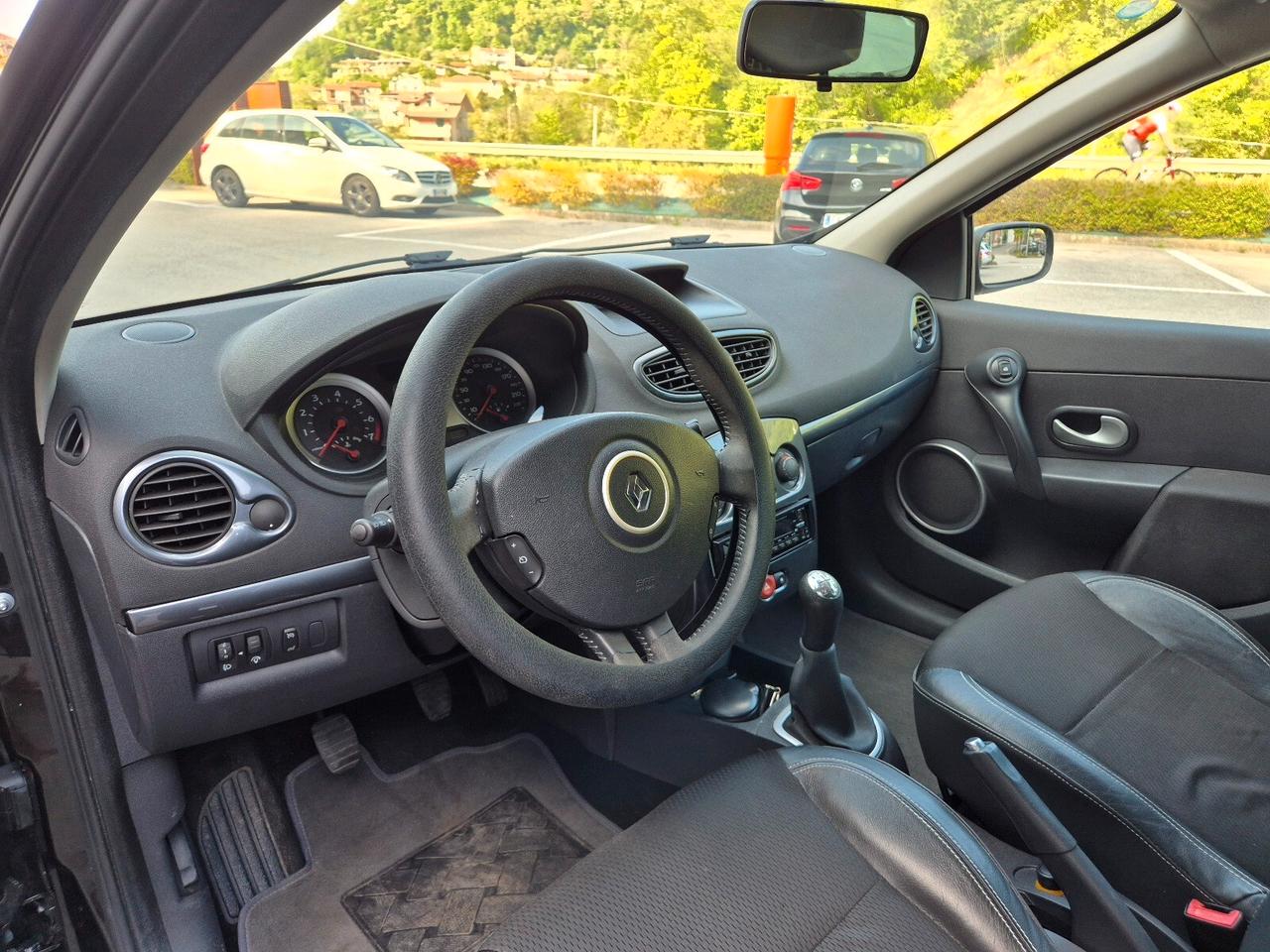 Renault Clio Storia 1.2 5 porte Confort