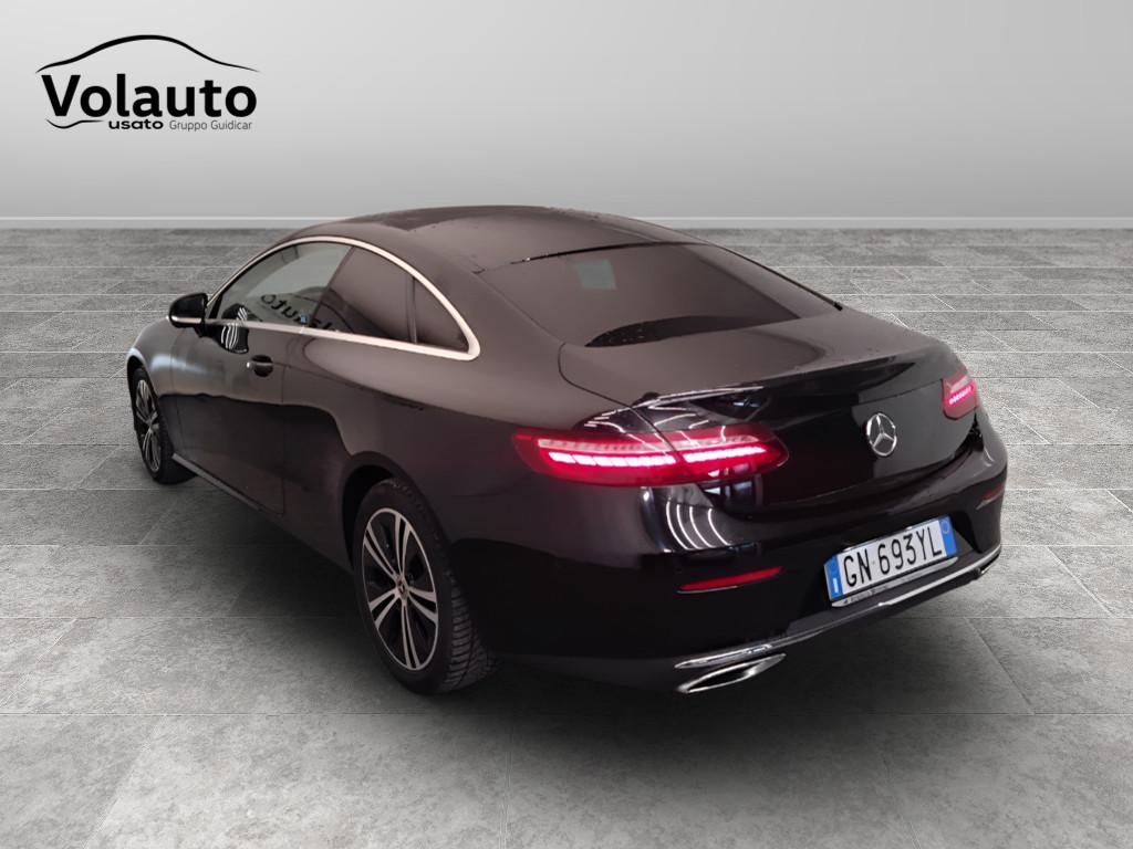 Mercedes-Benz Classe E - C238 Coupe - E Coupe 220 d Business Sport 4matic auto