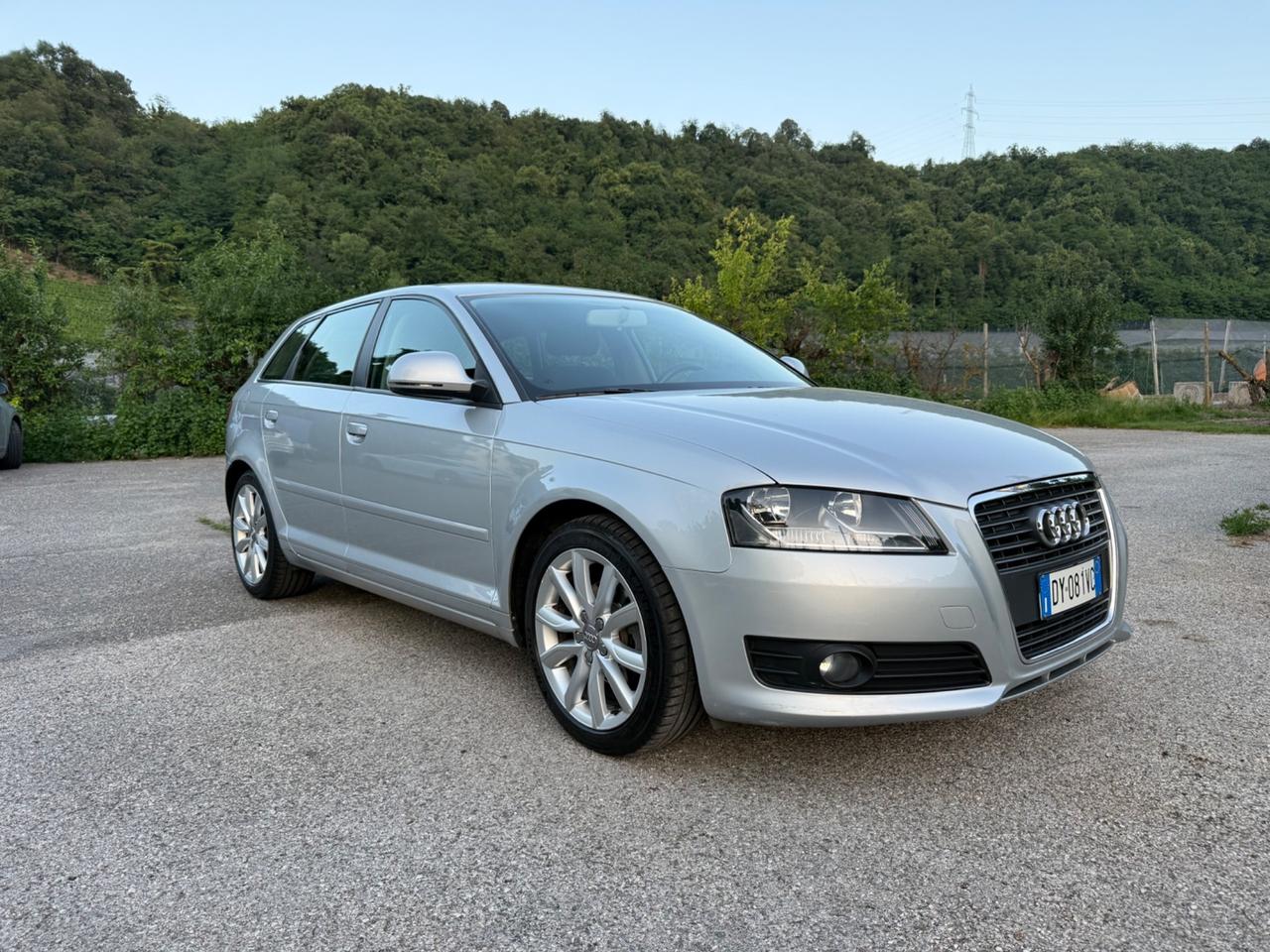 Audi A3 SPB 1.6 TDI 105 CV CR Ambition