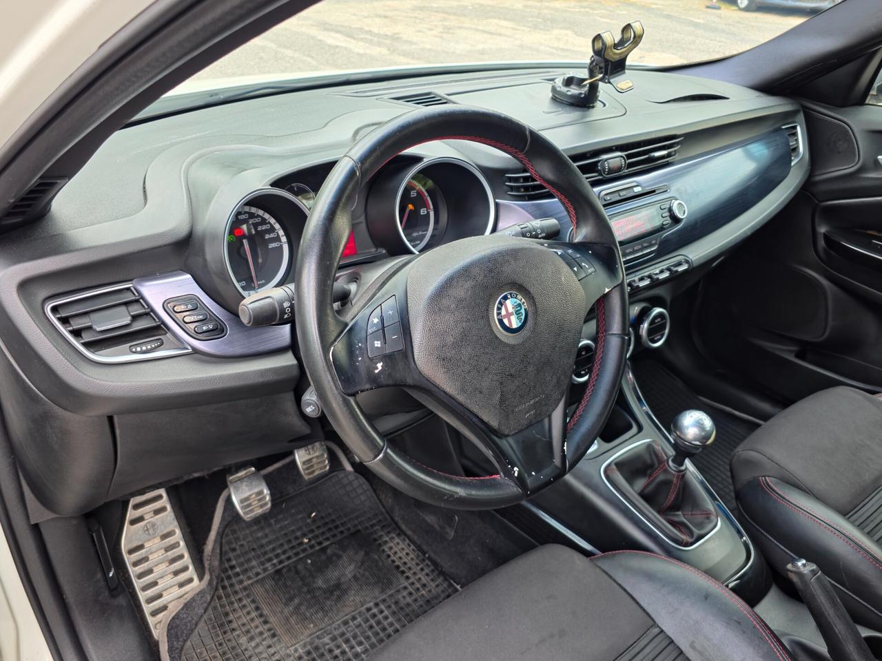 Alfa Romeo Giulietta 2.0 JTDm-2 140 CV Distinctive 2011-E5 Manuale NEO