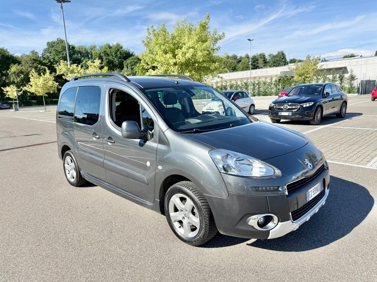 Peugeot Partner Tepee 1.6 HDi 92CV 5Posti*Sensori*Aux*Cerchi