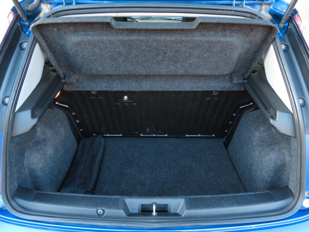 Fiat Punto Evo 5p 1.4 77cv. km 158.800. tagliandata.