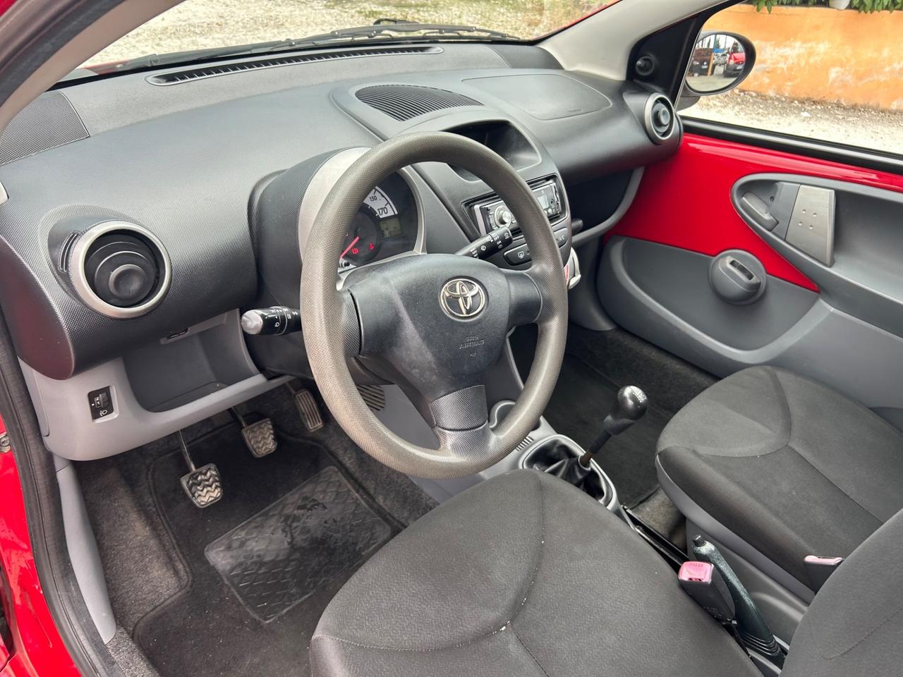Toyota Aygo 1.0 12V VVT-i 3 porte Sound