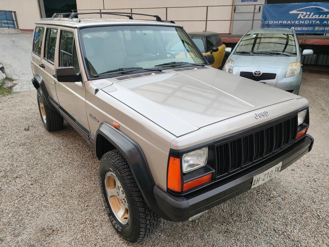 Jeep Cherokee 2.5 TD 5 porte Selec-Trac Country