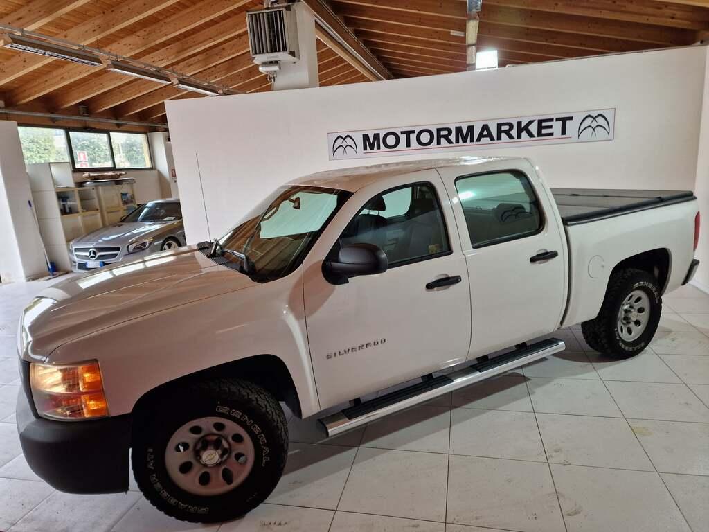 Chevrolet Silverado Crew Cab 4.8 V8 bifuel LT Trail Boss Plus 264cv auto