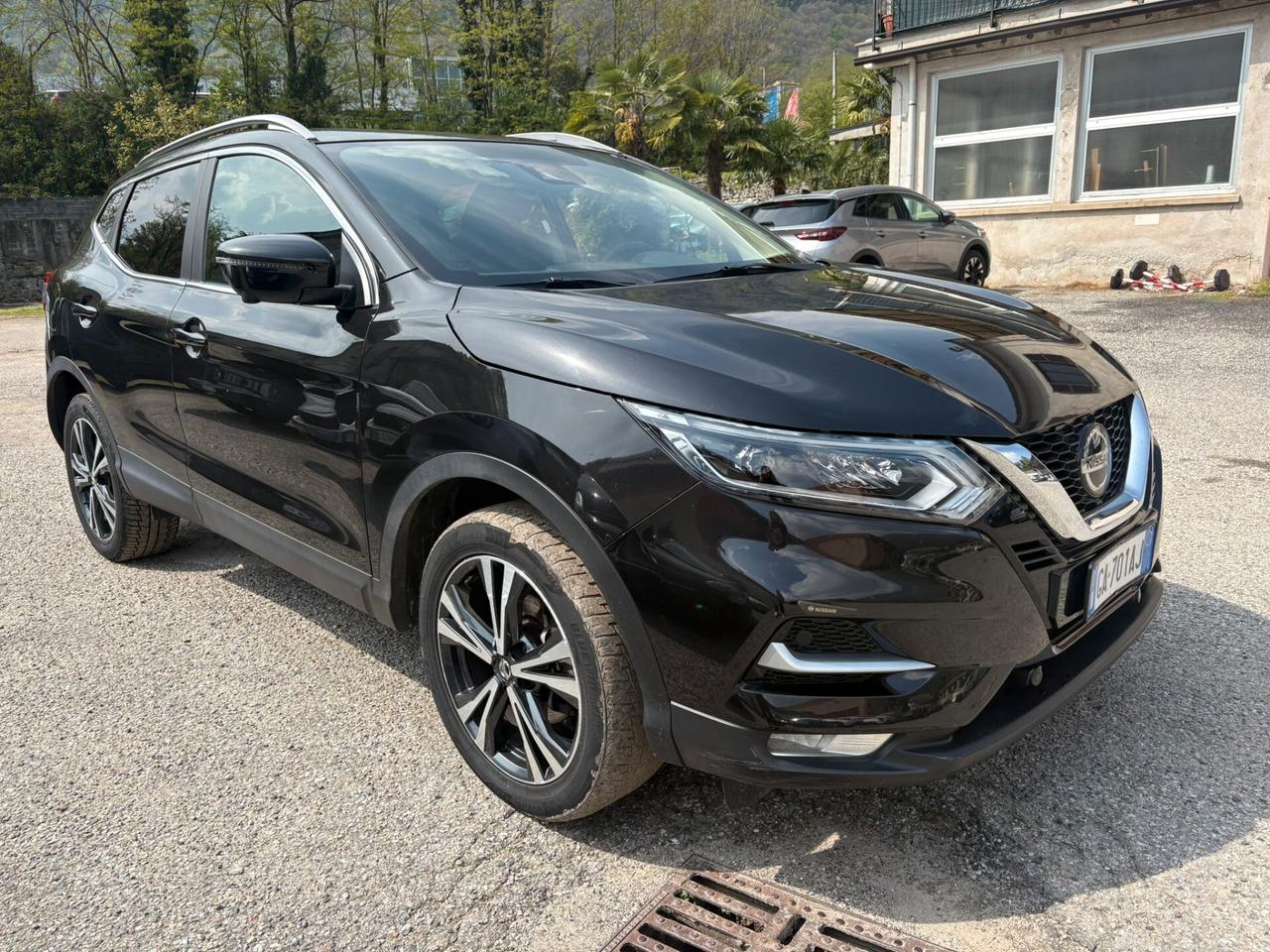 Nissan Qashqai 1.5 Business cambio aut.