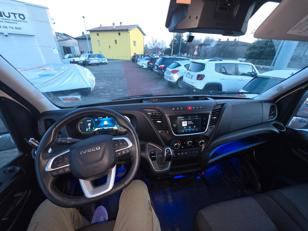 Iveco Daily 35-140 full automatico ancora garanzia casa