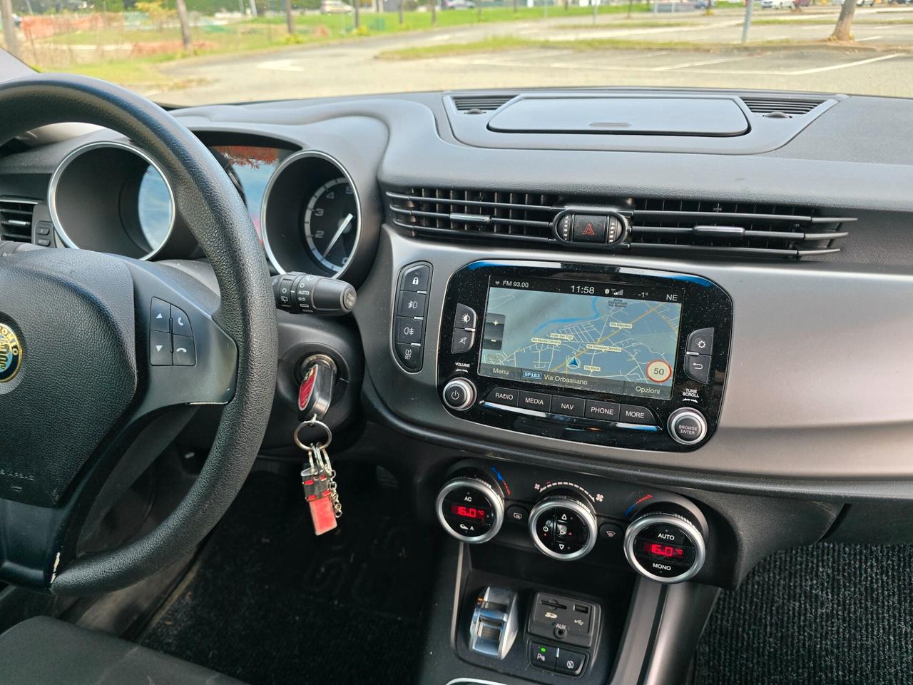 Alfa Romeo Giulietta 1.4 Turbo 120 CV Riders Navy Bixeno Cruise FULL