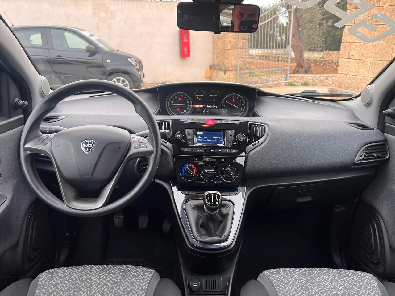 Lancia Ypsilon 1.2 69 CV 5 porte GPL Ecochic Elefantino Blu