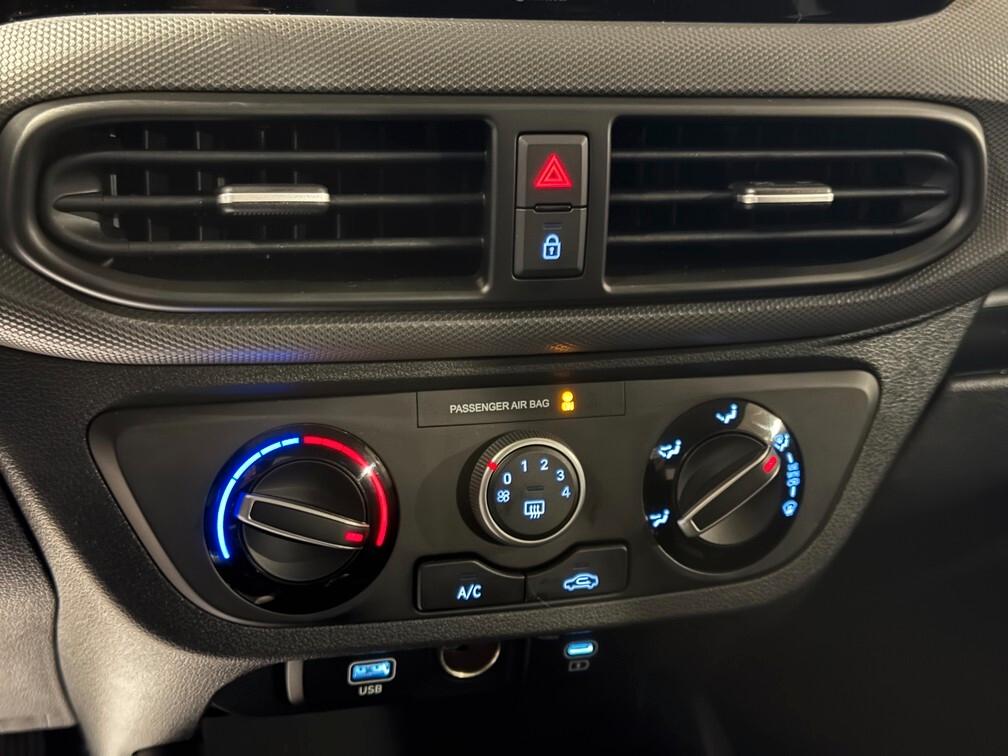 Hyundai i10 1.0 mpi Connectline 63cv Nav App con 15" Neopat