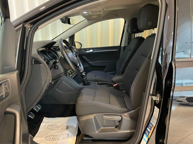 VOLKSWAGEN Touran 2.0 TDI UNITED Navi Discover Pro Camera DAB+