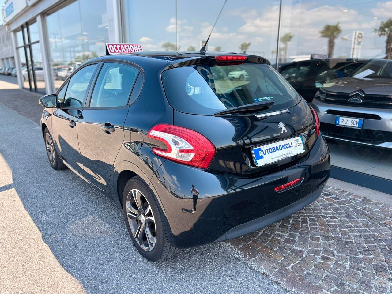 Peugeot 208 ALLURE 1.2 VTi 82 CV 5 porte