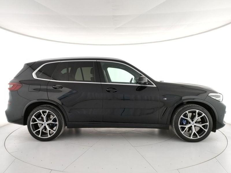 BMW X5 xdrive40d mhev 48V Msport auto