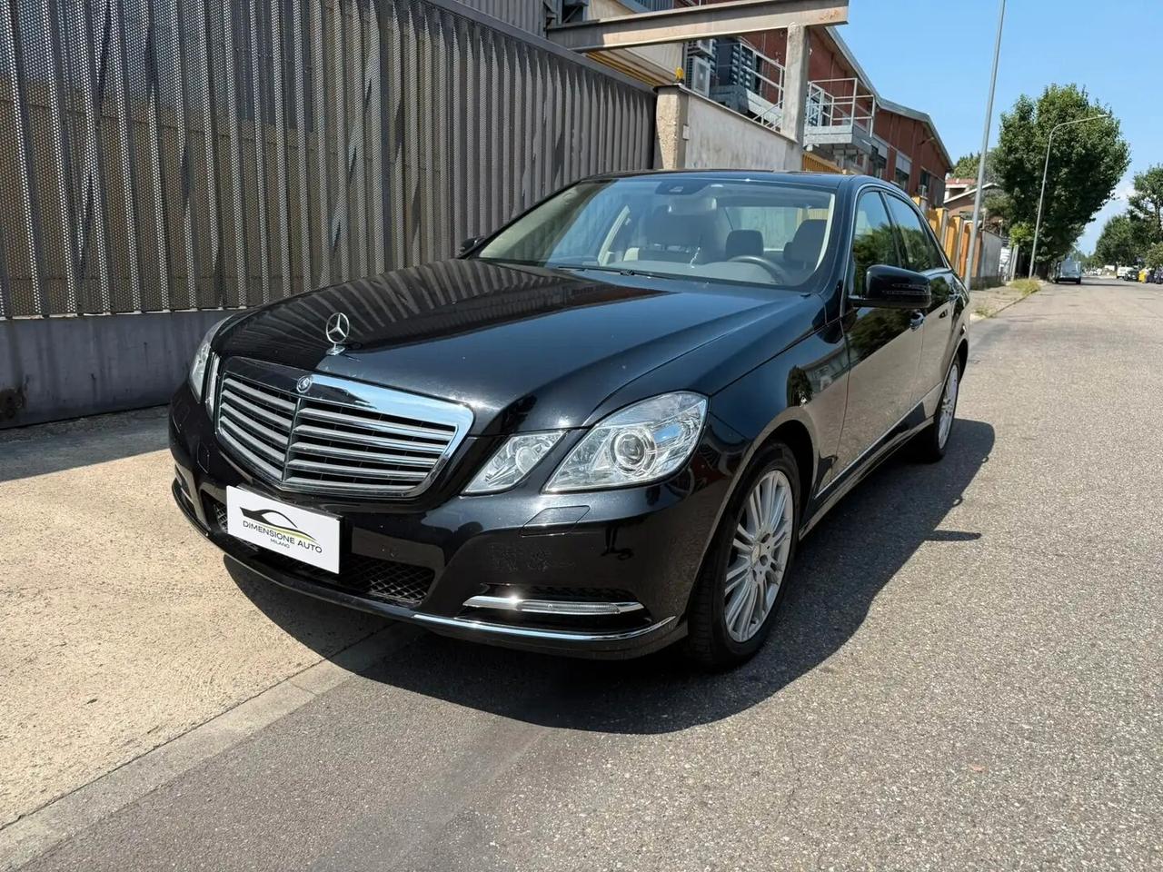 Mercedes-benz E 350 E 350 CGI BlueEFFICIENCY Avantgarde AMG