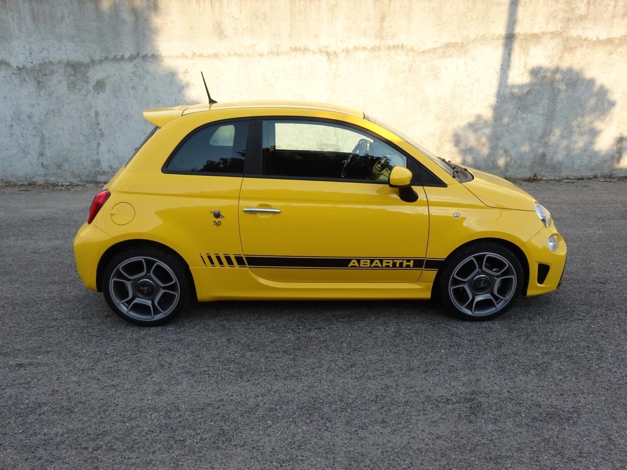 Abarth 595 C 1.4 Turbo T-Jet 145 CV