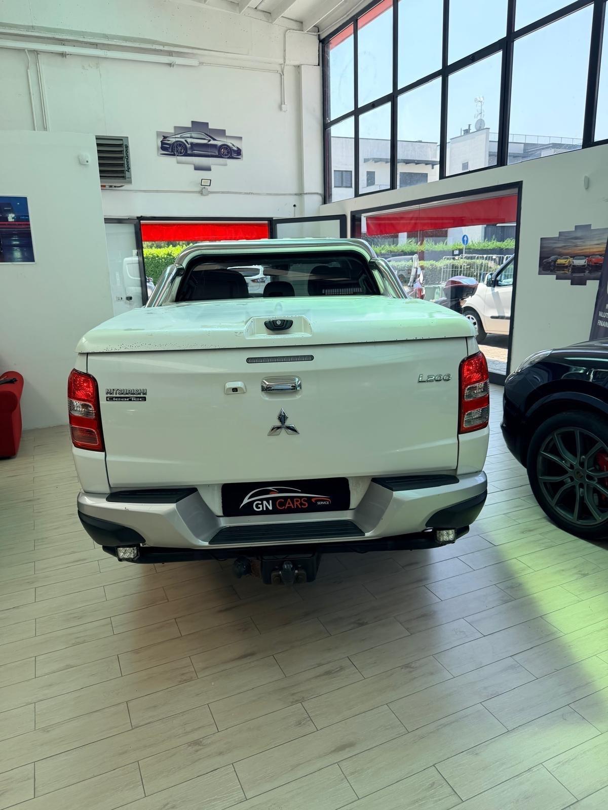 Mitsubishi L200 Doppia Cabina Full Optional