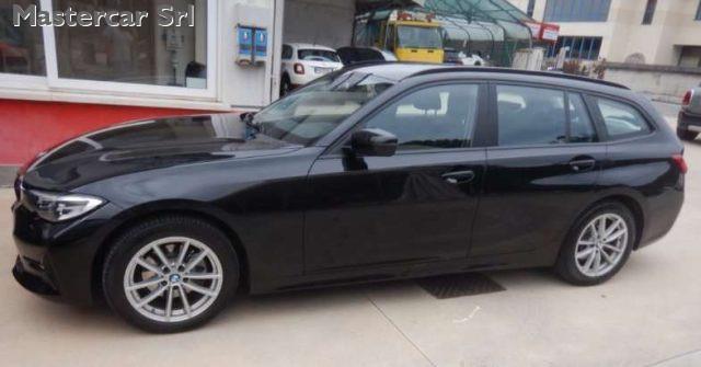 BMW 320 320d Touring mhev 48V xdrive - GC501JJ