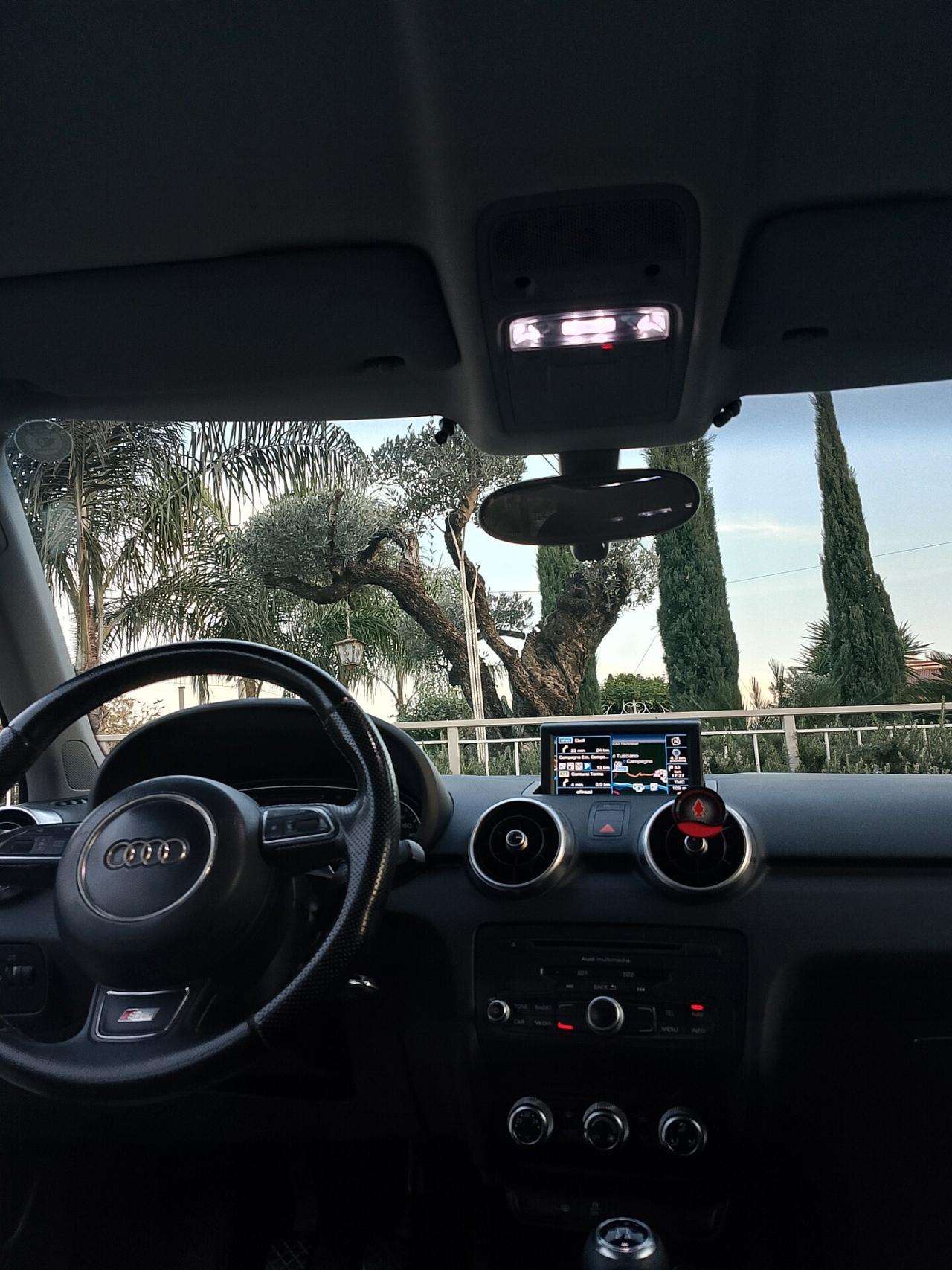 Audi A1 1.6 TDI Attraction