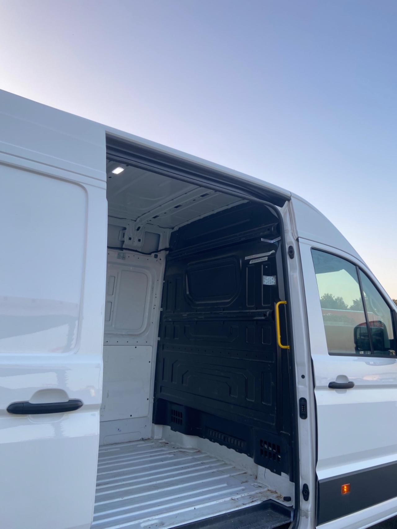 Volkswagen Crafter 35 Tetto alto passo lungo 2.0 2021