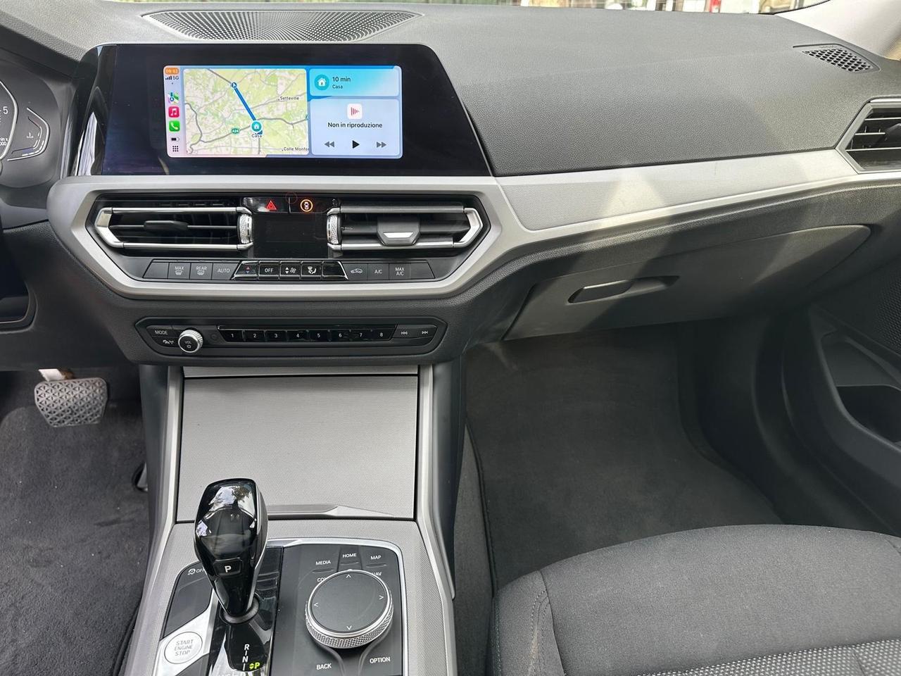 Bmw 318 318d Touring Business Advantage aut.