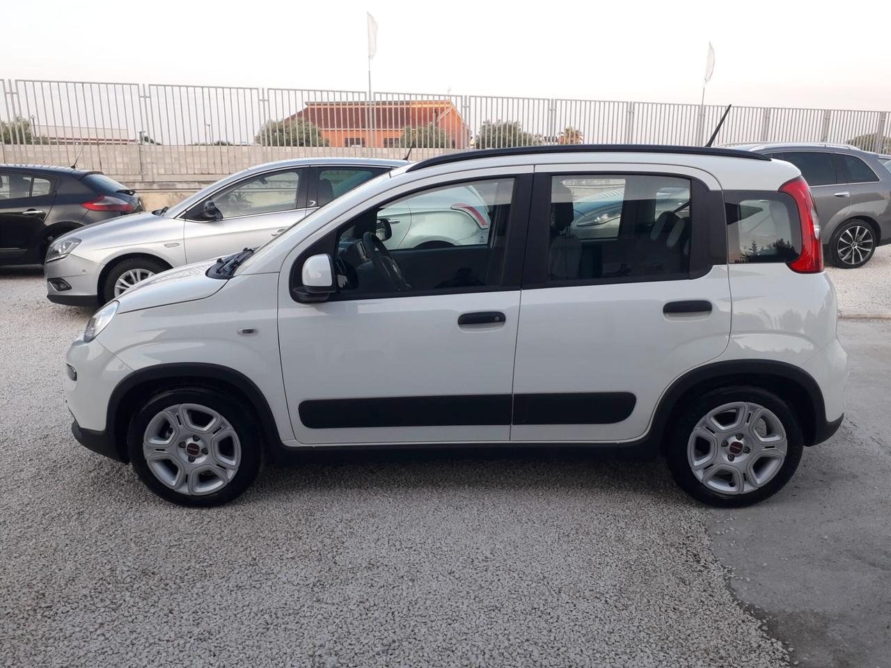 Noleggio Fiat Panda 1.0 Hybrid